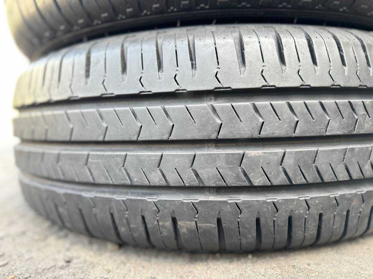 Літні шини 215/70 R15c Nexen Roadian CT8 2шт Korea