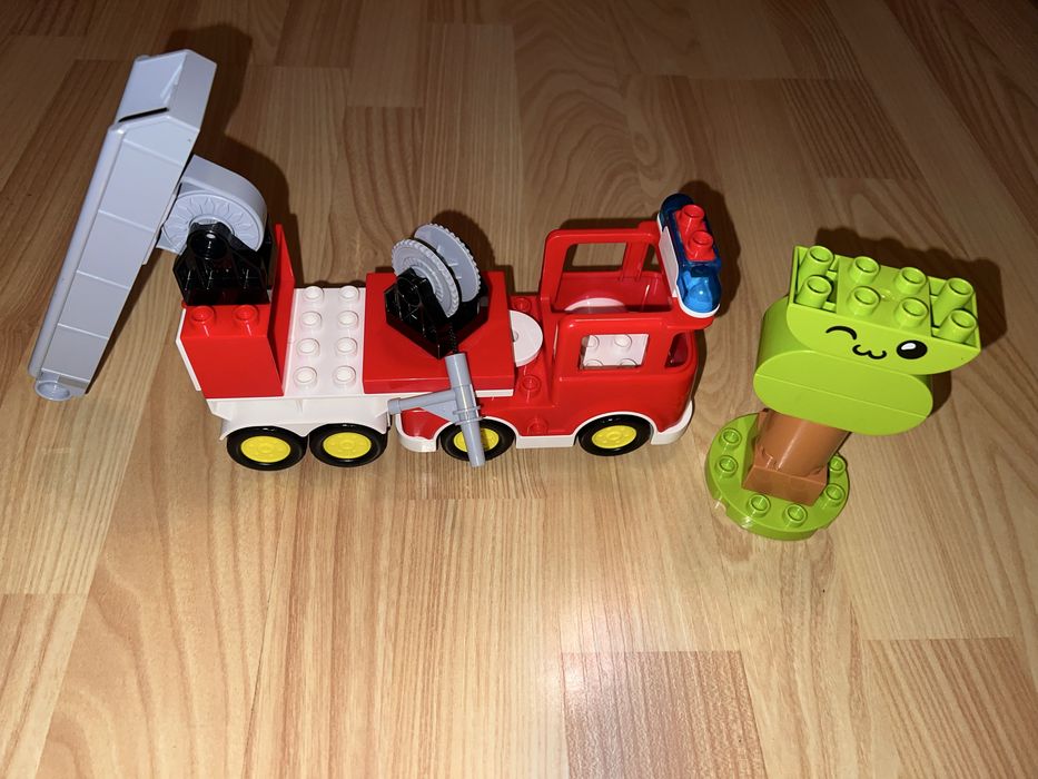 Пожарна машина Лего Lego
