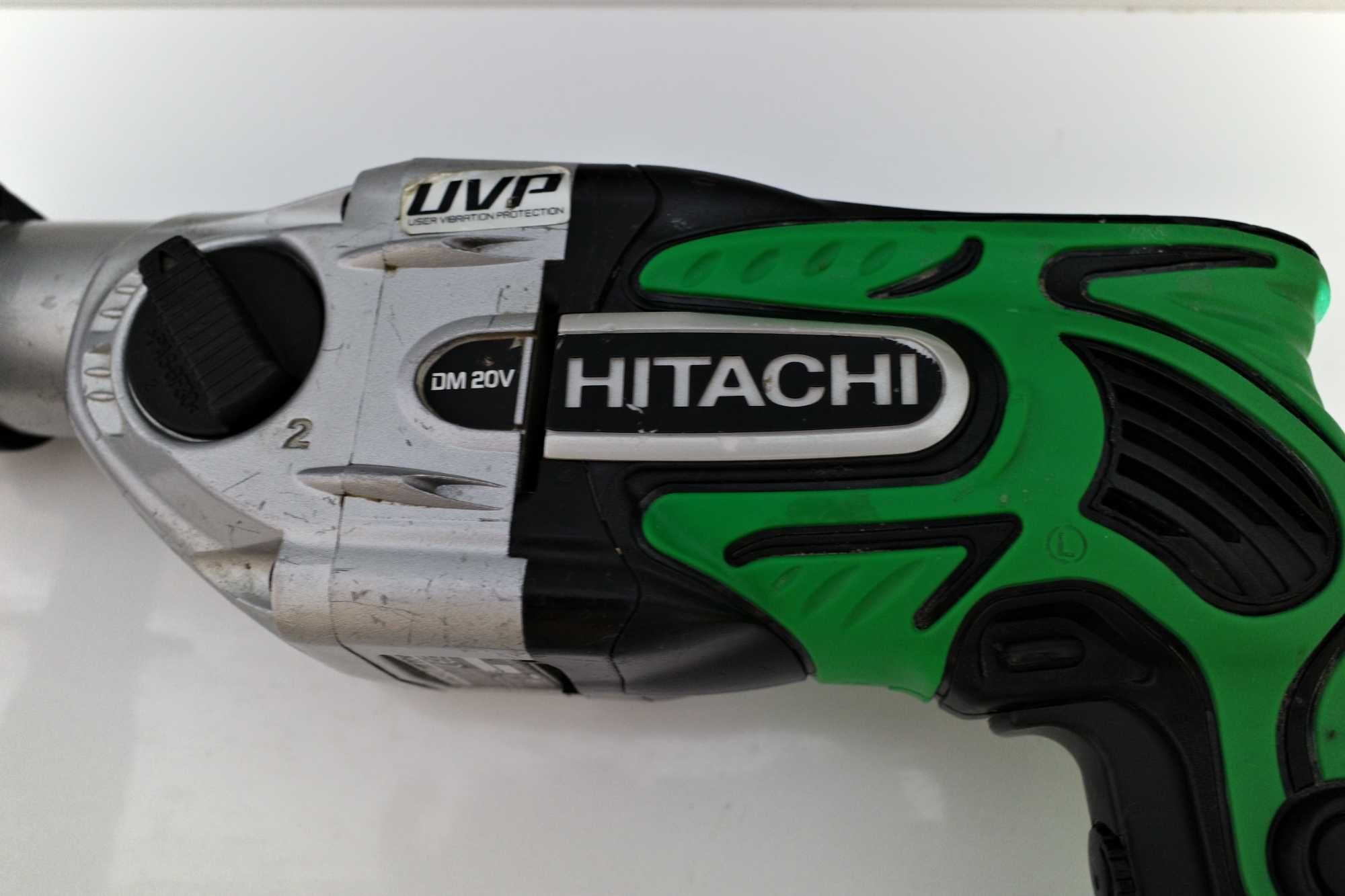 Дрель ударная Дриль ударний HITACHI DM  20V