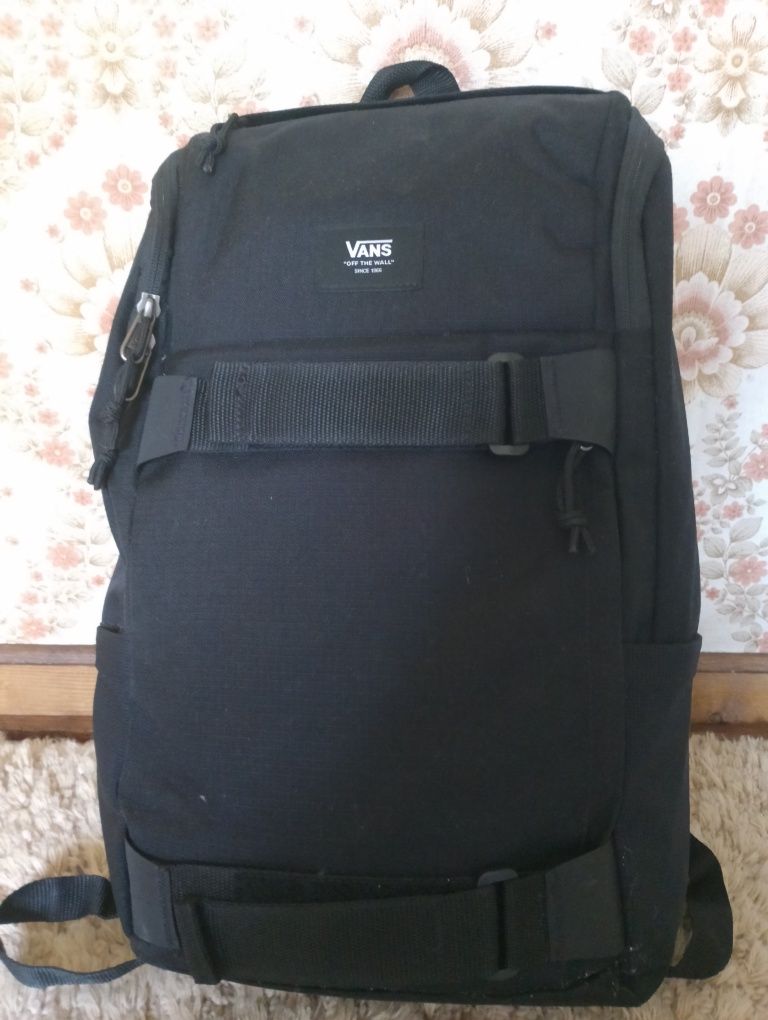 Plecak Vans Obstacle Skatepack
(black ripstop)