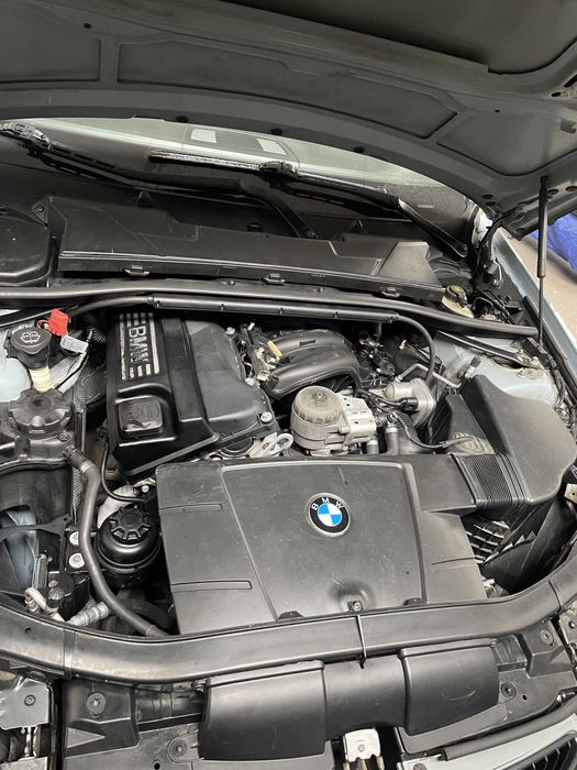 Продам bmw 3 серия e90