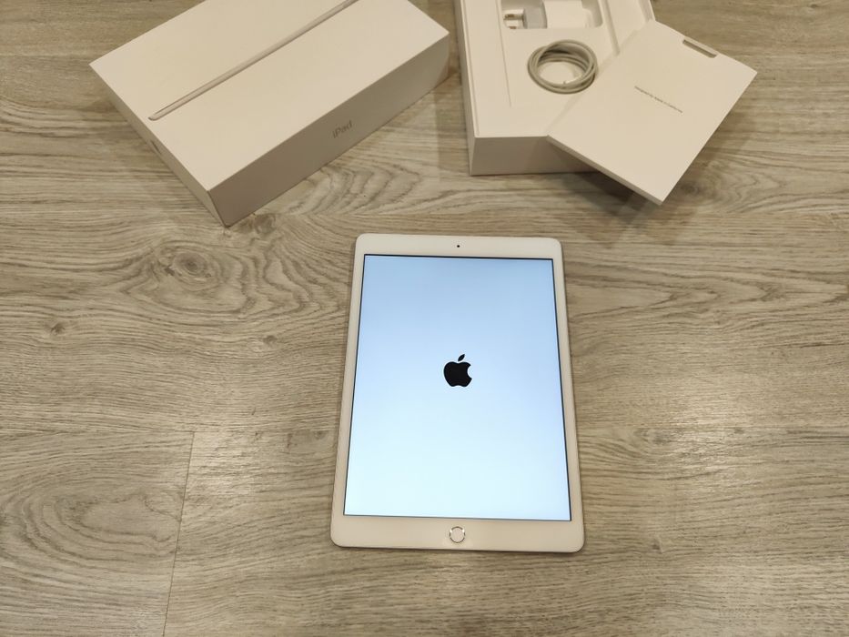 iPad 8 (128 GB) wi fi– Estado Impecável