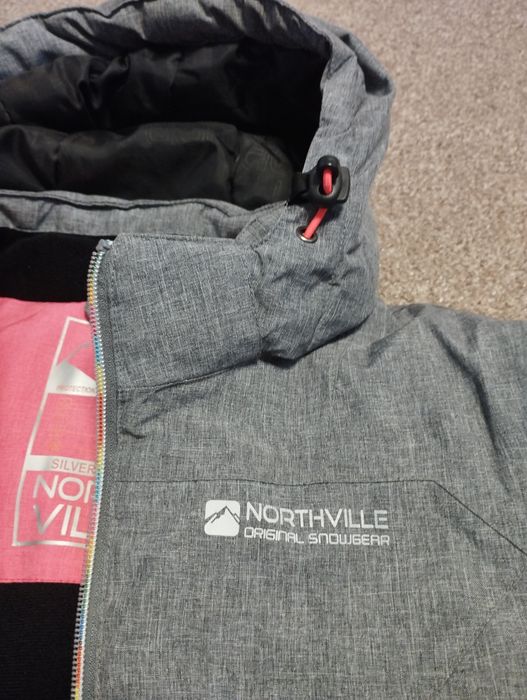 Курточка для дівчинки.