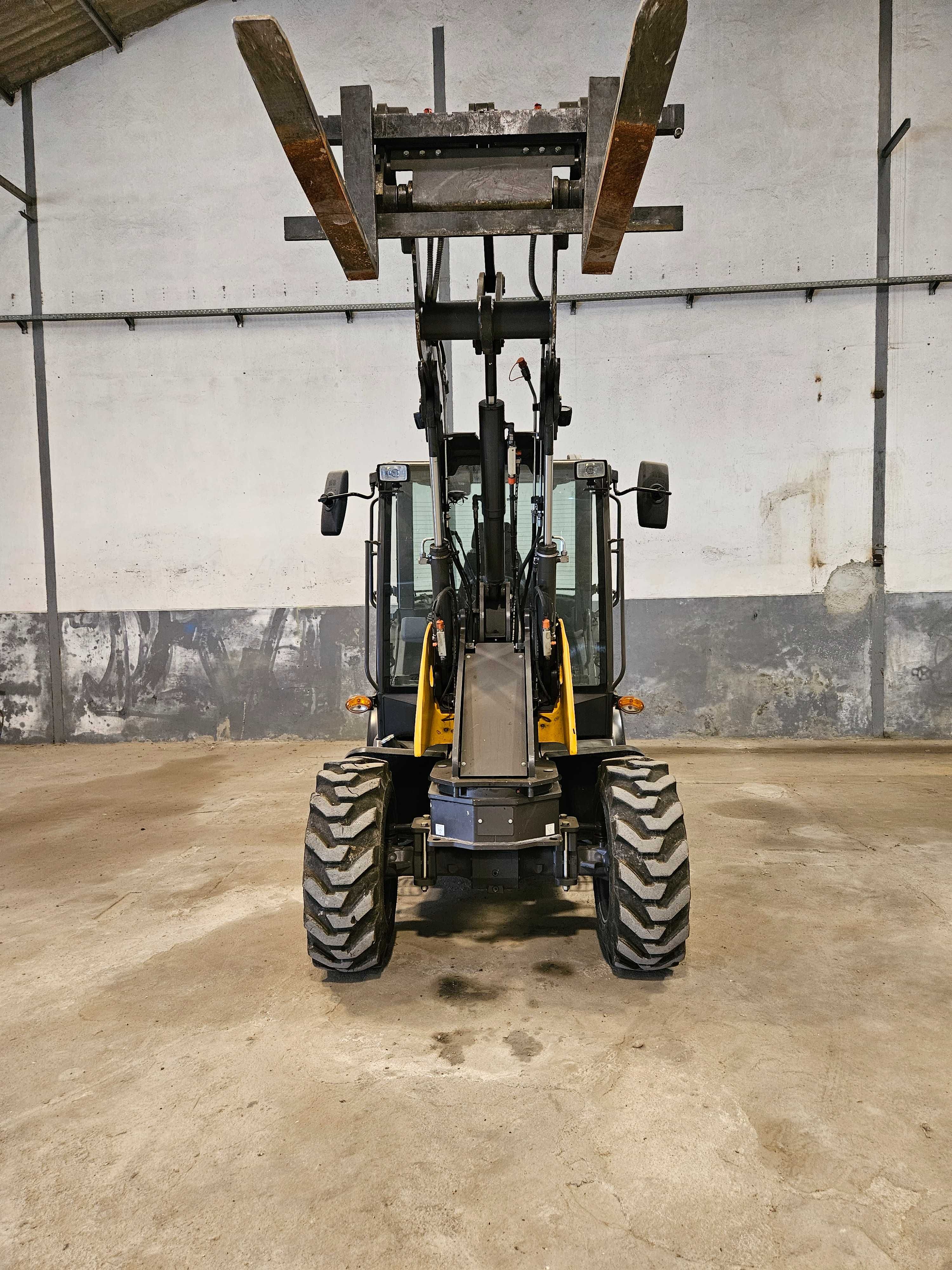 MECALAC AS600  Pá Carregadora
