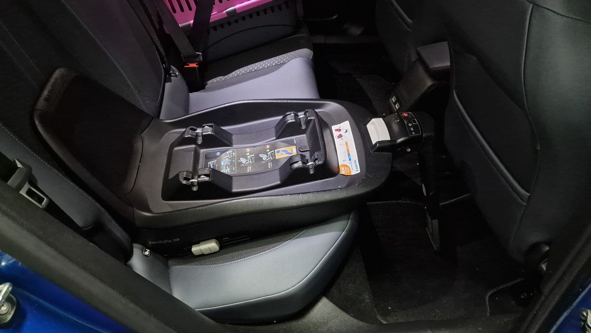 Carrinho bebeconfort 3 em 1 + isofix com pé + adaptador + babycoque