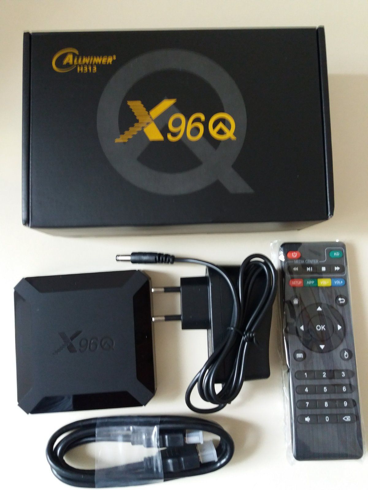 Андроид ТВ медиа приставка X96Q 2/16GB