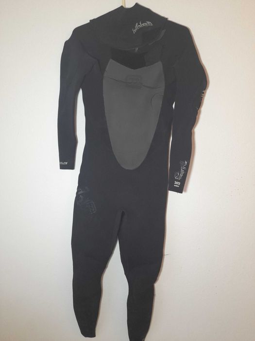 Fato Neoprene Billabong 3/2mm Preto Tamanho M - Bom Estado!