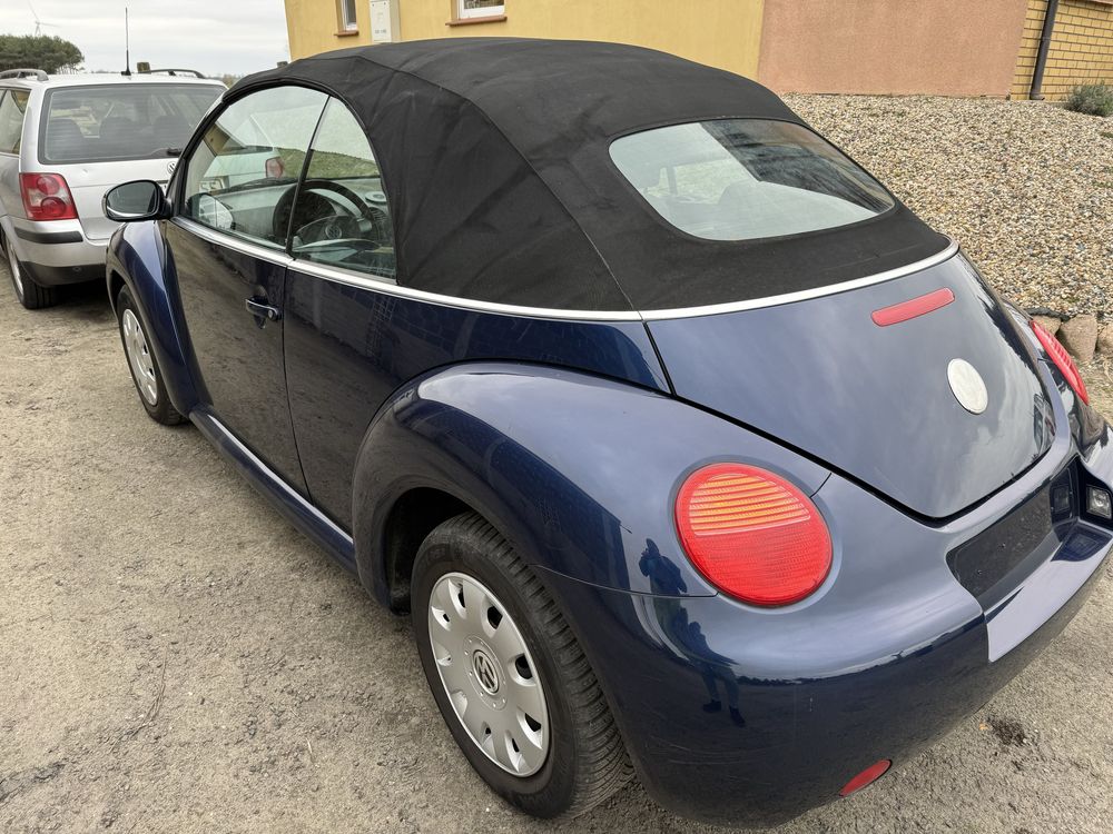 Volkswagen / New Beetle / 1,4 Benzyna / Cabrio /