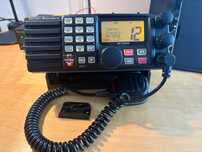 Radio morskie Vertex Standard VM-3500E