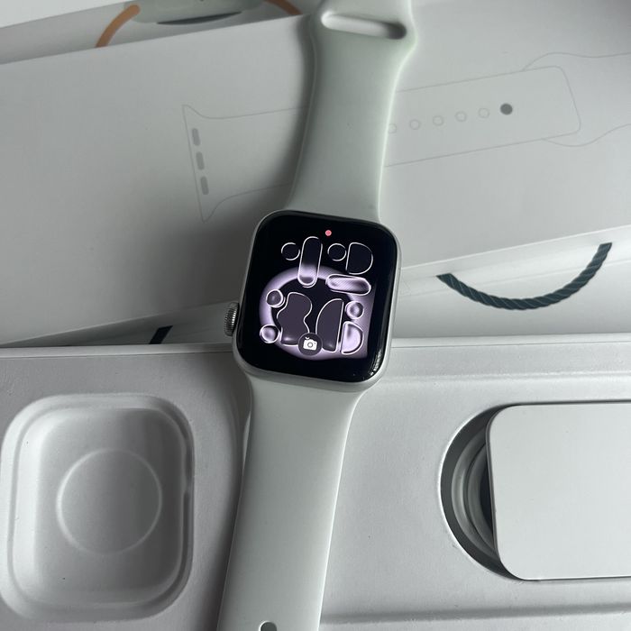 Apple Watch SE 2 40mm 84%