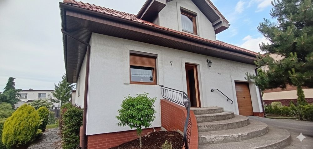 Wynajmę duży dom w Chełmży 5 pokoi , duża piwnica, ogród,