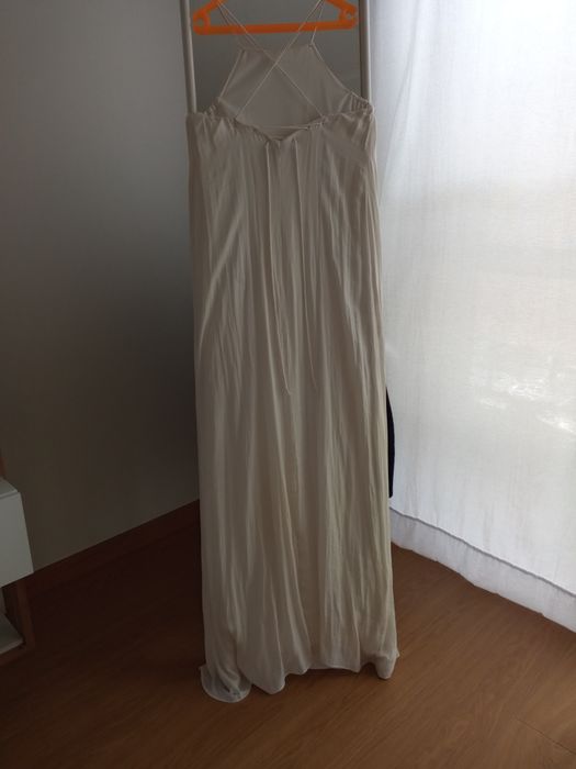 Vestido comprido pérola