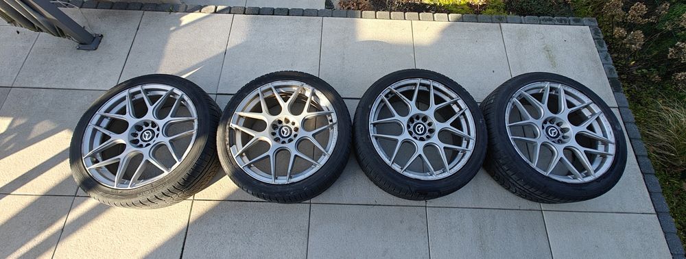 Japan racing jr18 245/40r19 nokian wr a4