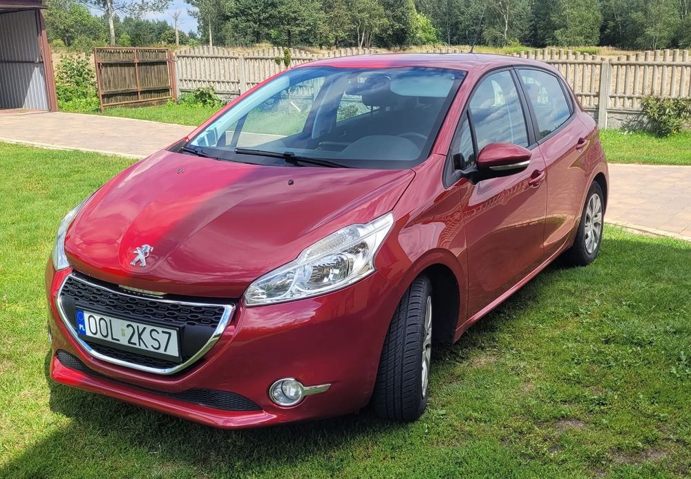 Peugeot 208 Peugeot 208