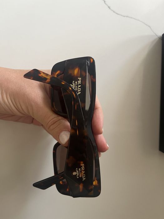 Oculos de sol Prada Modelo SPR08Y
