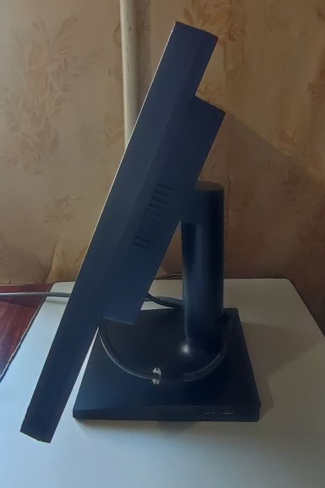 Монитор Samsung 22 дюйма 75hz 1920x1080 - s22e450f