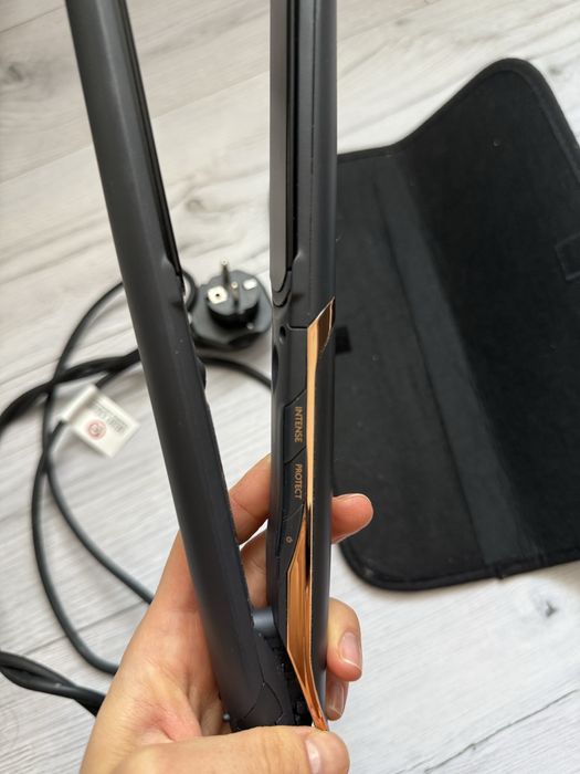 Випрямляч для волосся Babyliss Smooth Pro 235