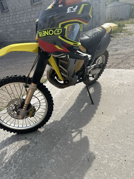 Мото ендуро, suzuki 250, крос мотоцикл