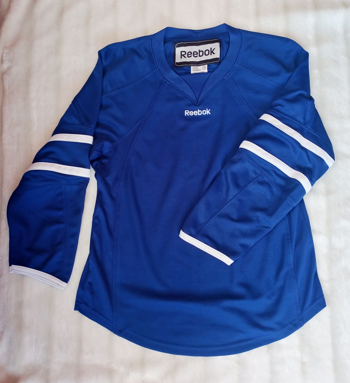 Nowa koszulka ,bluzka, t-shirt sportowy Reebok z długim rękawem