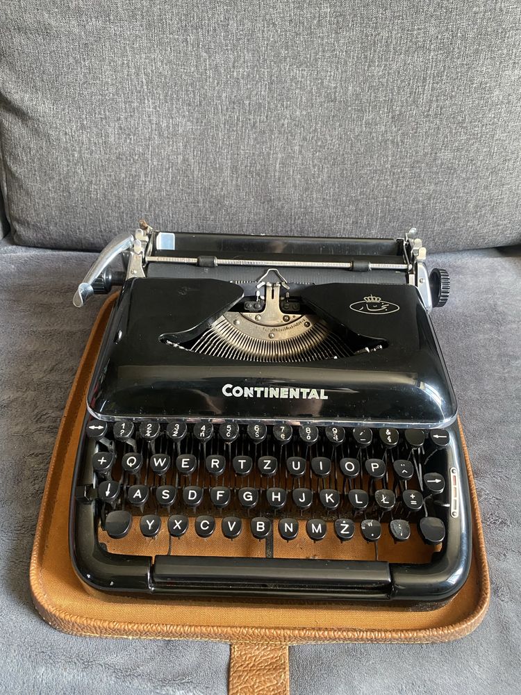 Друкарська машинка continental model 10