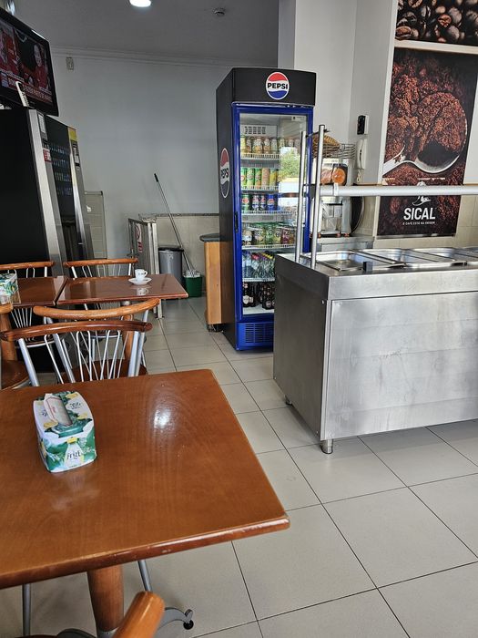 Trespasse de pastelaria com fabrico