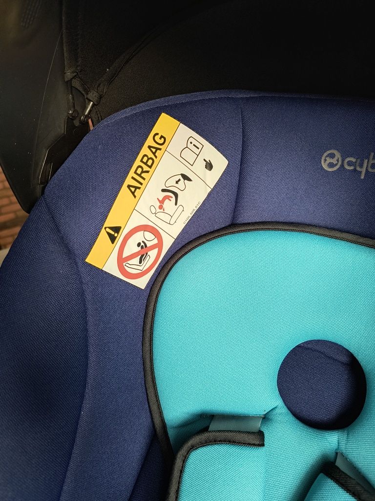 Fotelik cybex Aton z bazą
