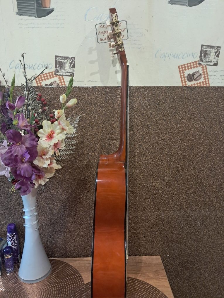 Gitara akustyczna