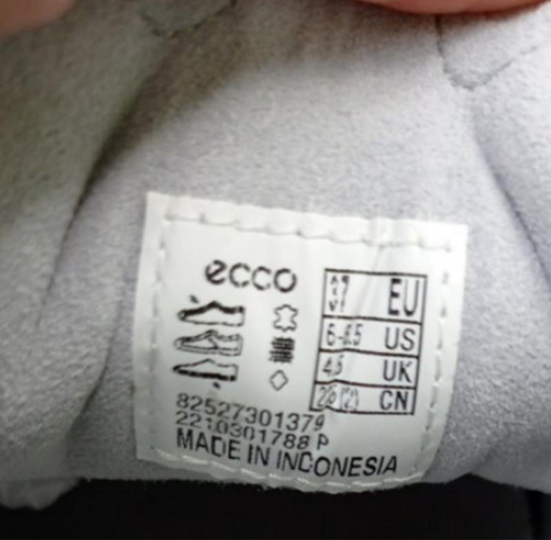 Кросівки жіночі шкіряні ECCO. Розмір 36, 38.