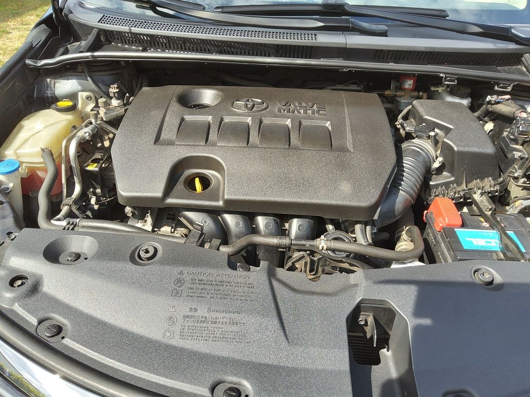 Toyota avensis w super stanie z salonu