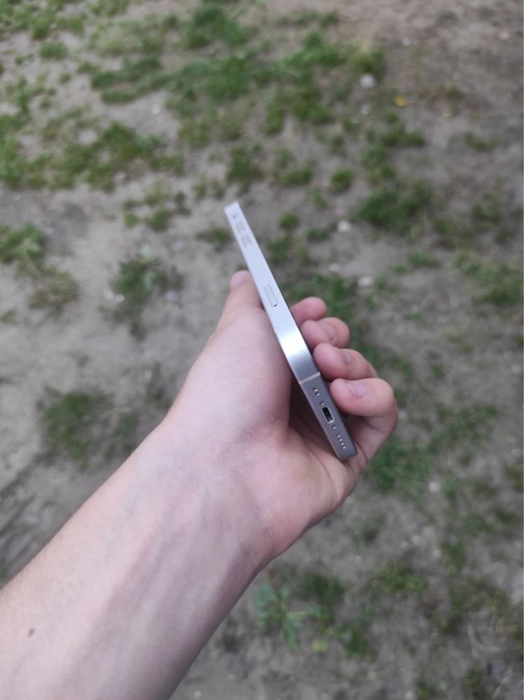 Iphone 13mini (BATERIA100%)