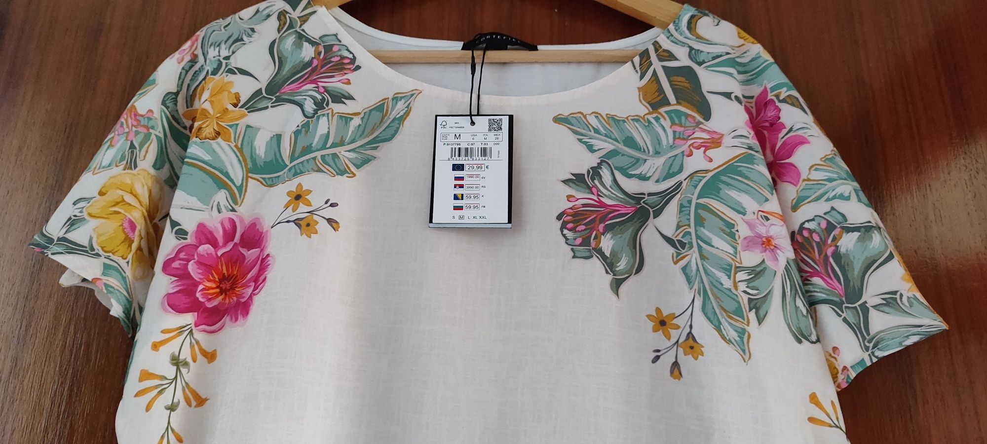 Blusa para senhora, nova.