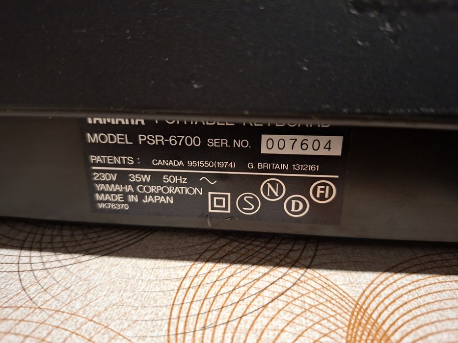 Sprzedam keyboard yamaha