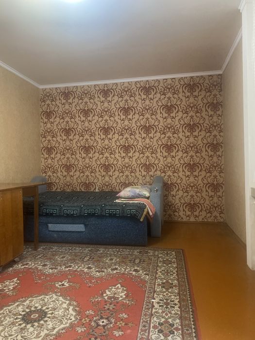 Оренда кімнати в 2 кімнатній квартирі в Центрі