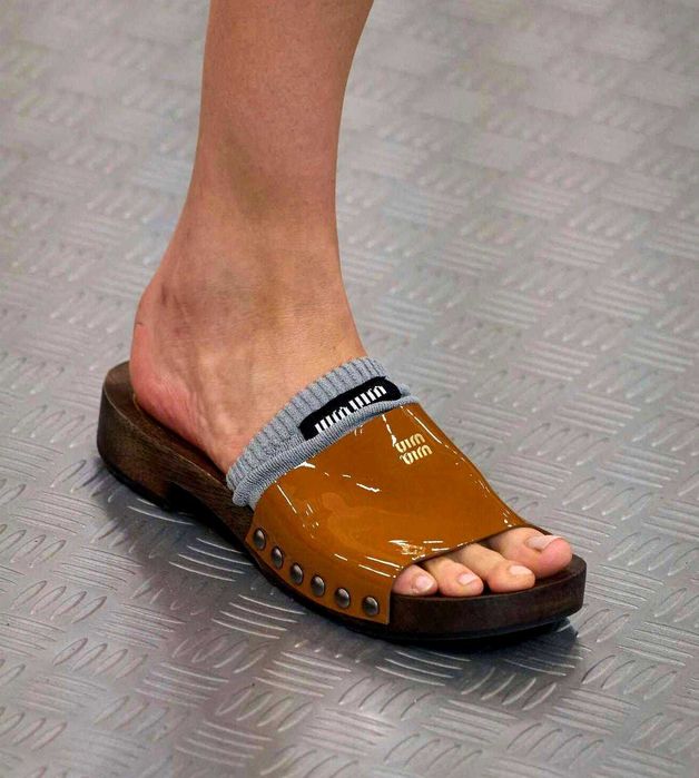 Трендовые деревянные шлепки мюли сабо Miu Miu + Подарок !