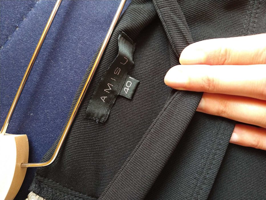 Czarna spódniczka New Yorker, marki Amisu, r. 40 / L