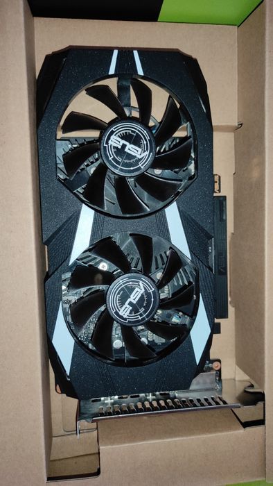 Продам видео карту 1650 4gb