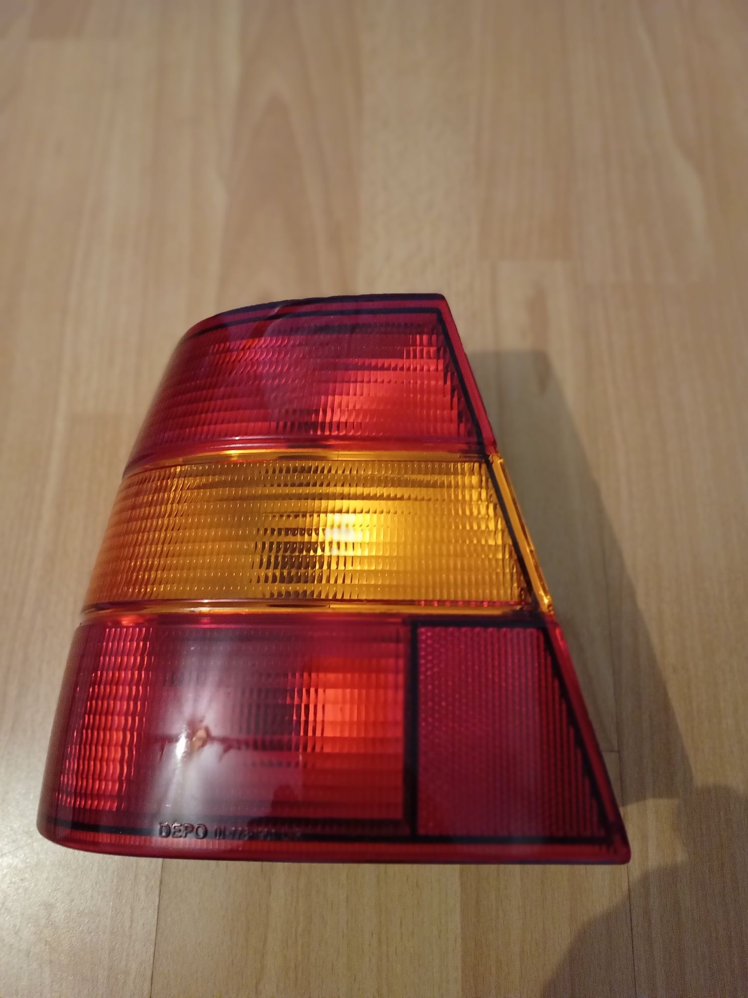 Volvo 940 lampa tylna lewa NOWA