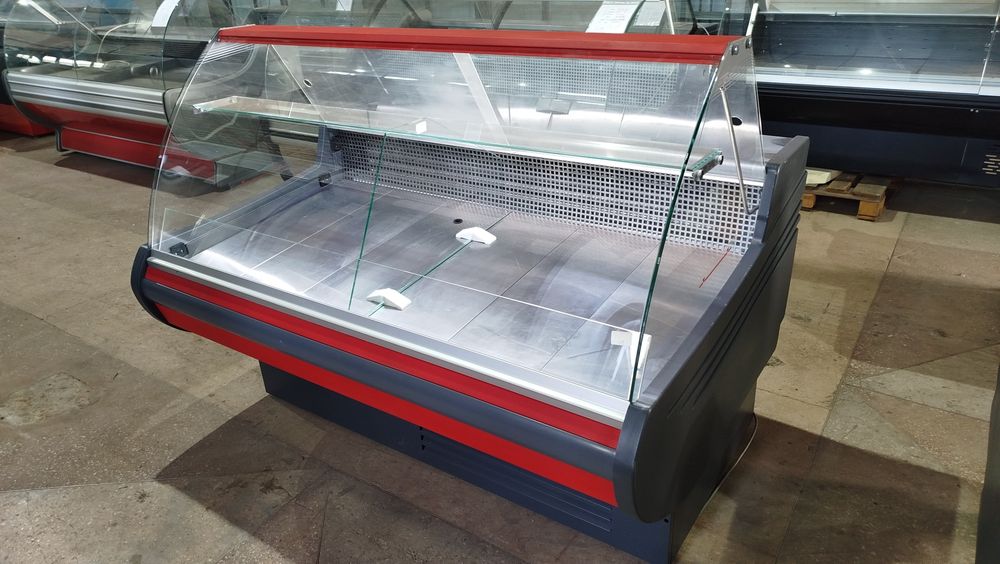 Витрина холодильная Универсальная UBC. 1.6 и 2.0.метр 2020.г/в