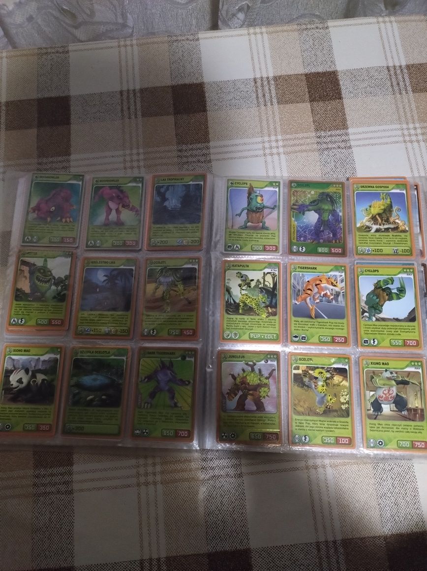 Sprzedam karty invizimals stan bardzo dobry  karty panini