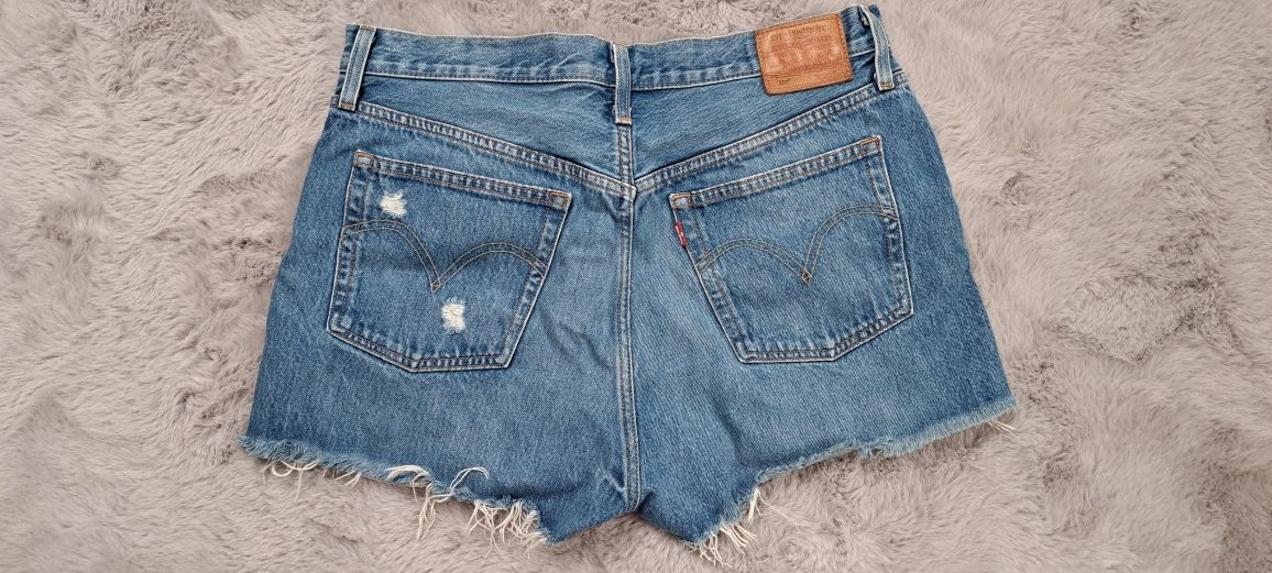 Spodenki szorty Levis roz 32