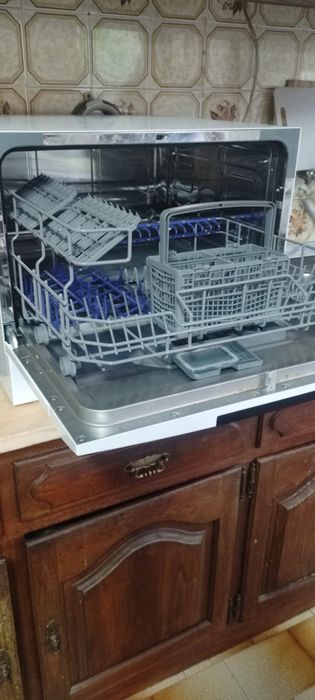 Maquina de lavar loiça pequena