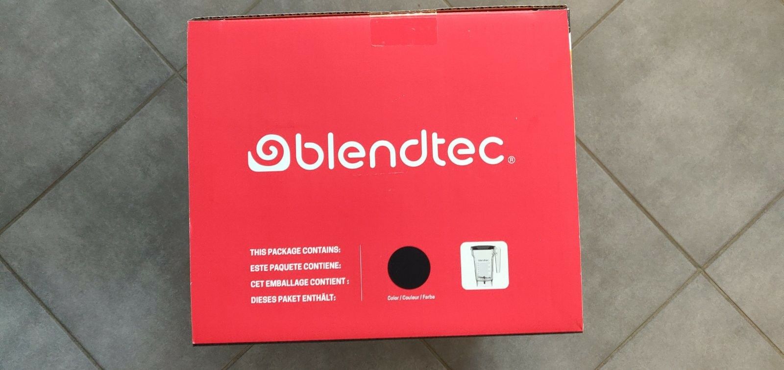 Blendtec Classic 575 чорний професійний блендер