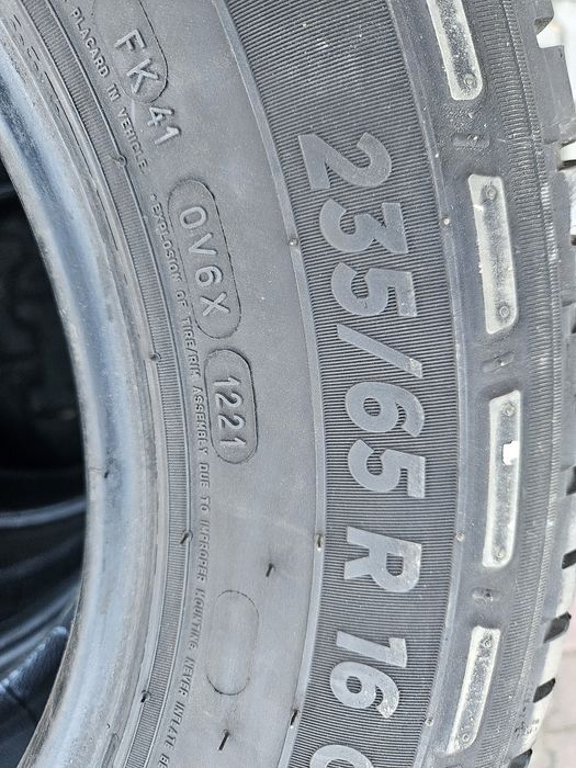 Opony Letnie Michelin Agilis 3 235.65.16C Do Busa