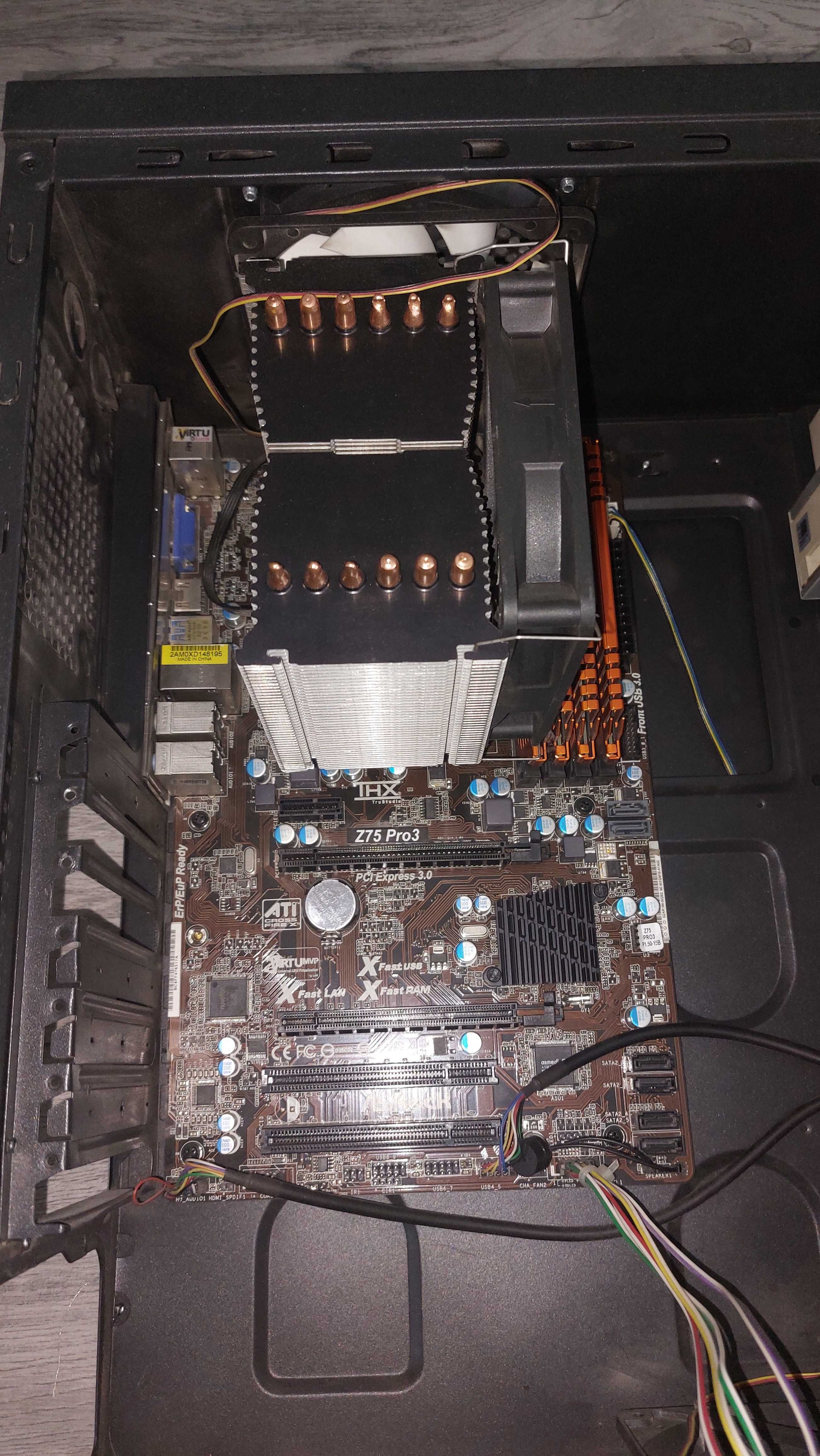 I7 3770k, Silentium Fortis 2  Asrock z75 Pro 3, Ram Geil 4x4Gb