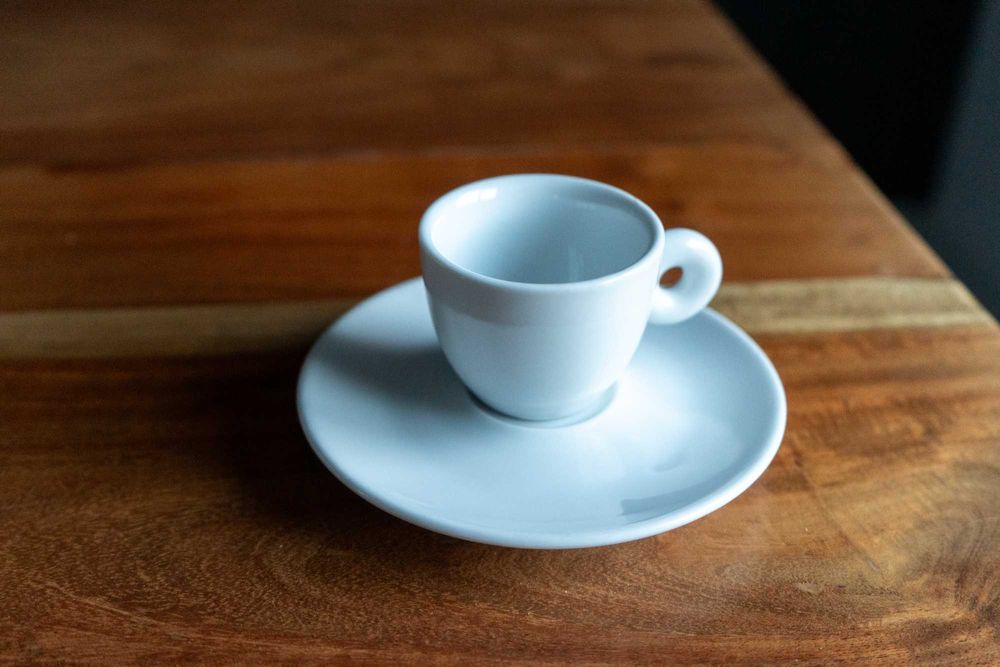 Chávenas e pires de café