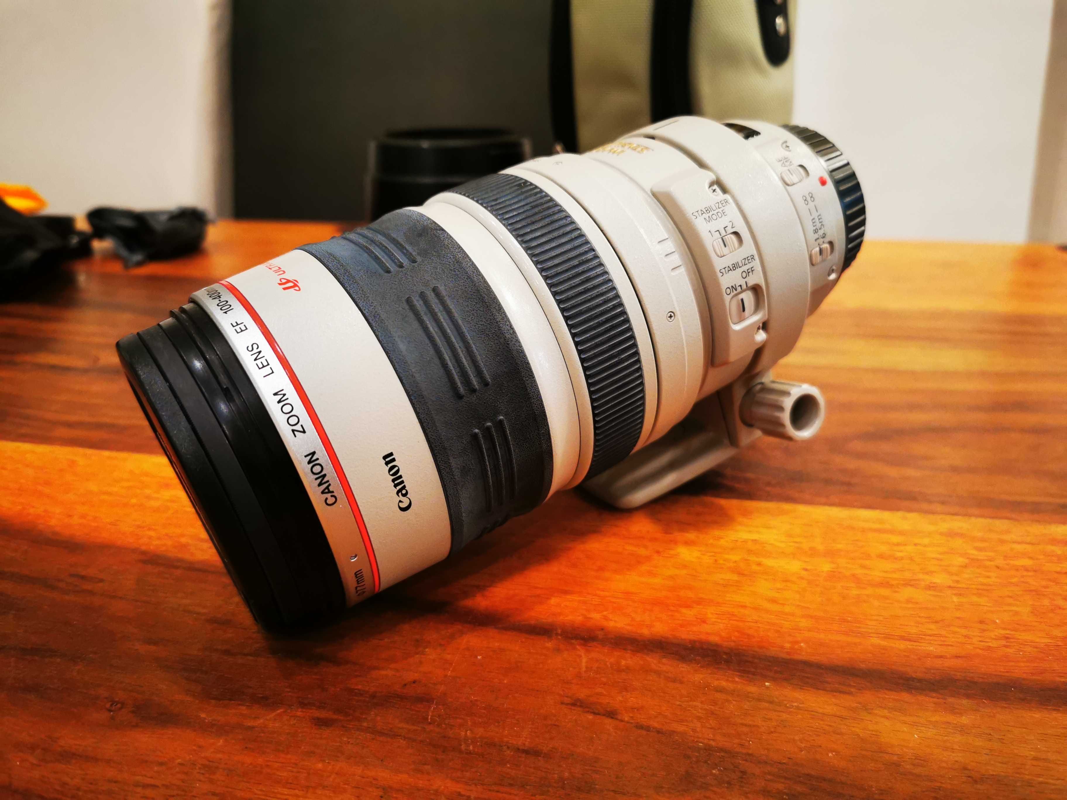 Canon EF 100–400mm f/4.5-5.6L IS USM