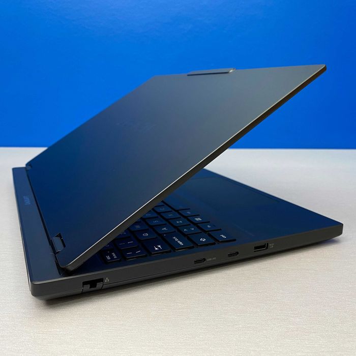 Lenovo Legion 5i | 15.1" OLED (i9-14900HX | 32GB | 1TB | RTX 5070 8GB)