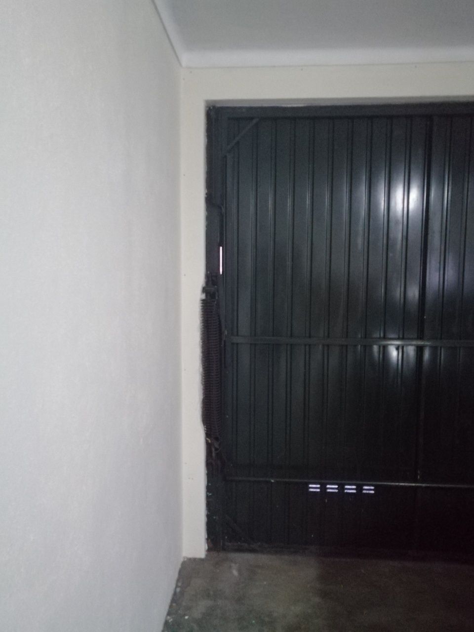 Portão de garagem de molas