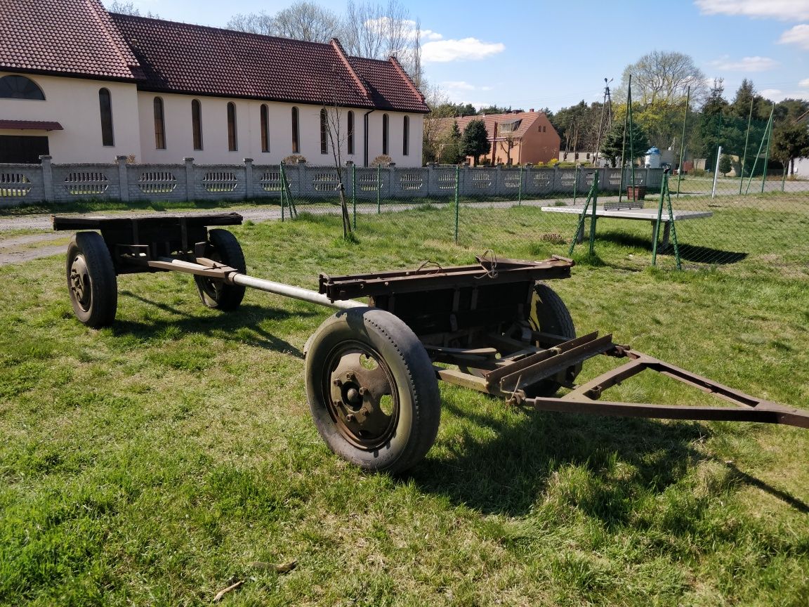 Dłużyca Naczepa Laweta Przyczepa Rolnicza Platforma do słomy