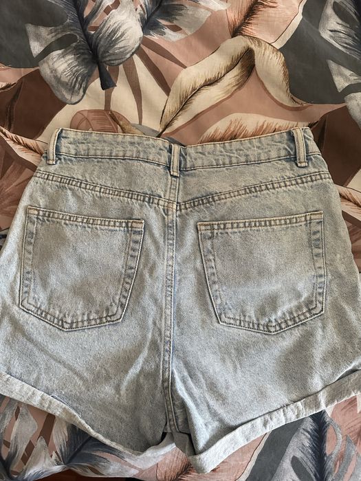 Calções Mom Jeans Primark
